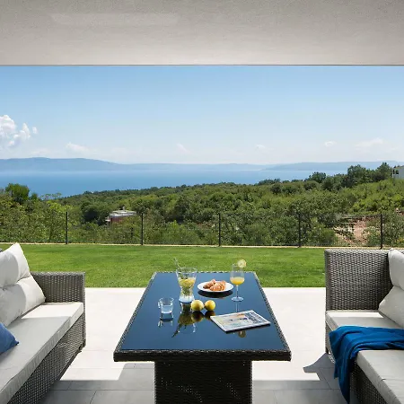 Luxurious In Labin With Swimming Pool And Sea View *