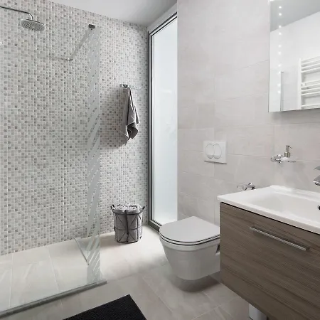Βίλα Luxurious In Labin With Swimming Pool And Sea View Raša