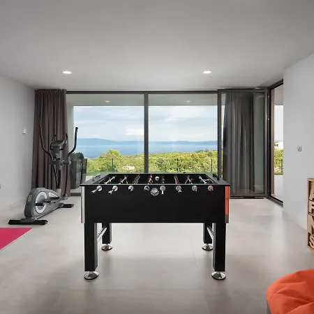 Villa Luxurious In Labin With Swimming Pool And Sea View