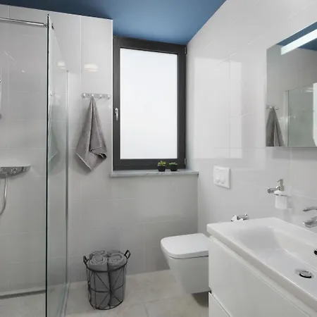 Luxurious In Labin With Swimming Pool And Sea View Villa Raša